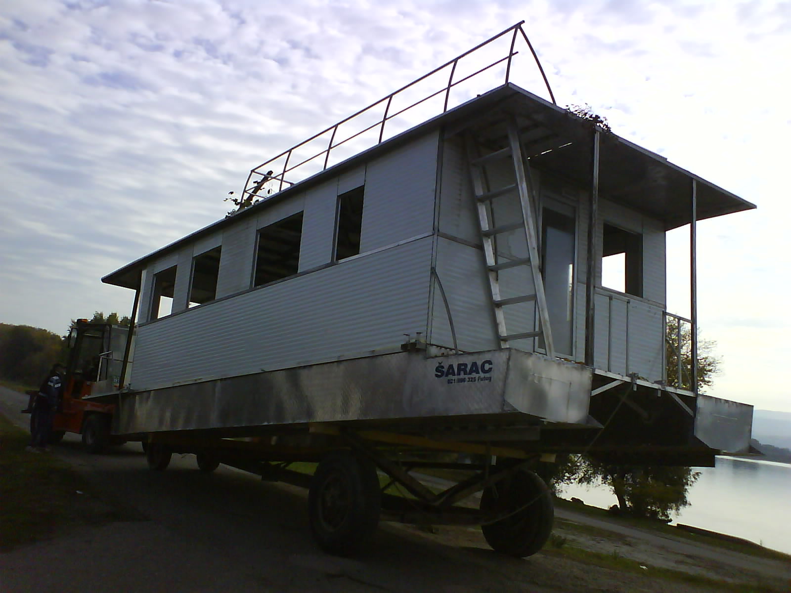 Aluminijumski camci